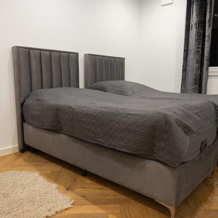 Neubau Apartment Mit Kamin Und Terrasse In Premium Lage Parkplatz Inklusive Bielefeld Exteriör bild