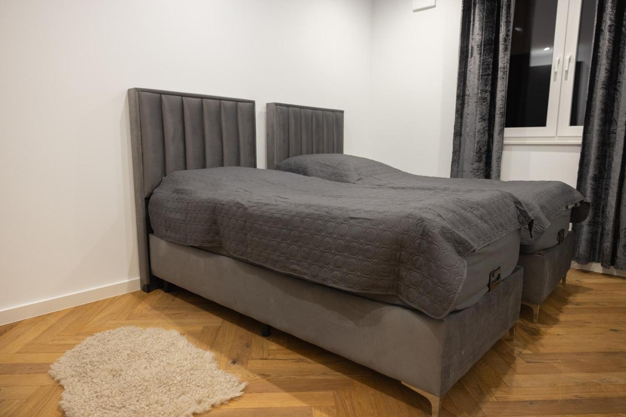Neubau Apartment Mit Kamin Und Terrasse In Premium Lage Parkplatz Inklusive Bielefeld Exteriör bild