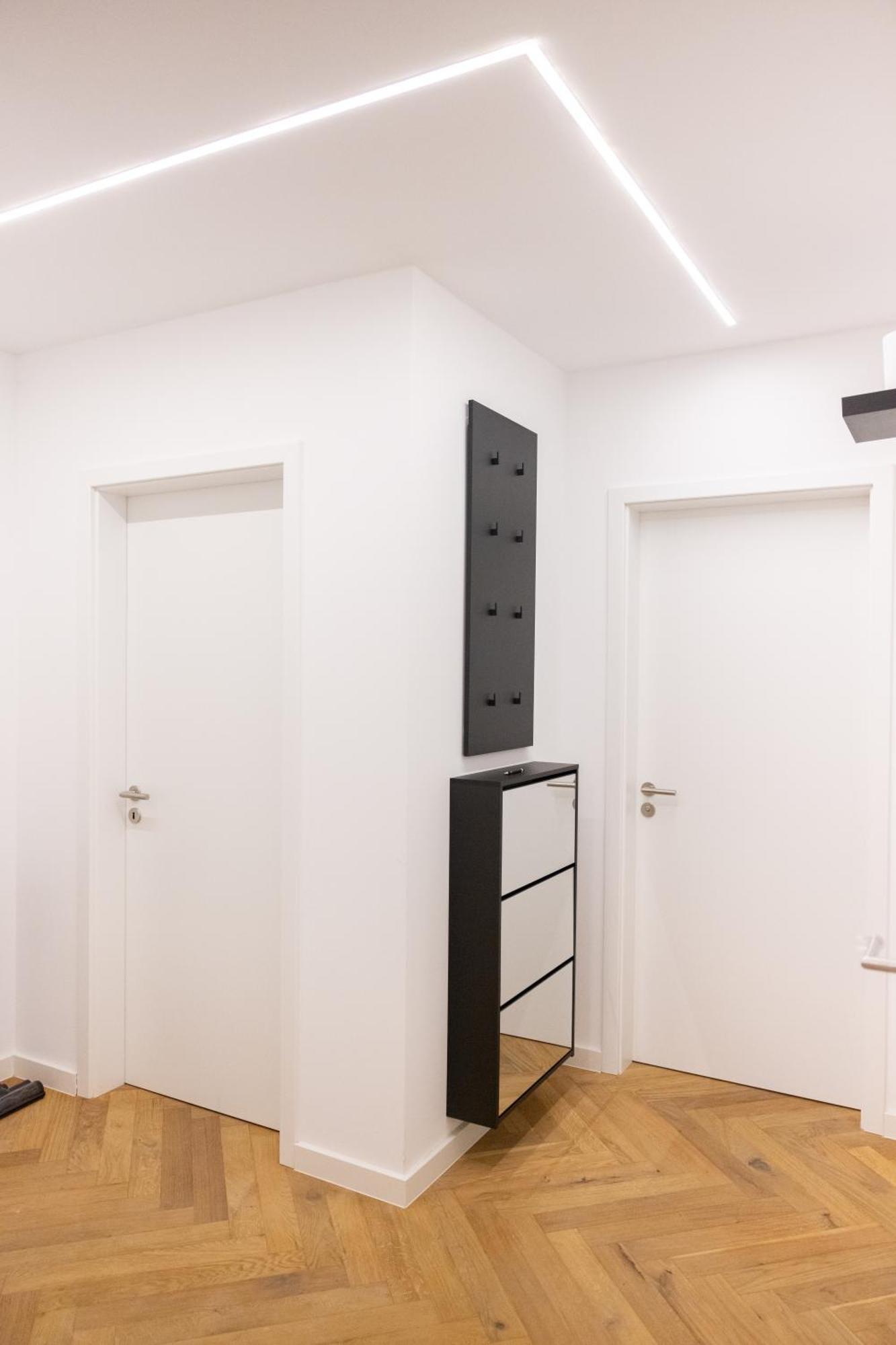 Neubau Apartment Mit Kamin Und Terrasse In Premium Lage Parkplatz Inklusive Bielefeld Exteriör bild