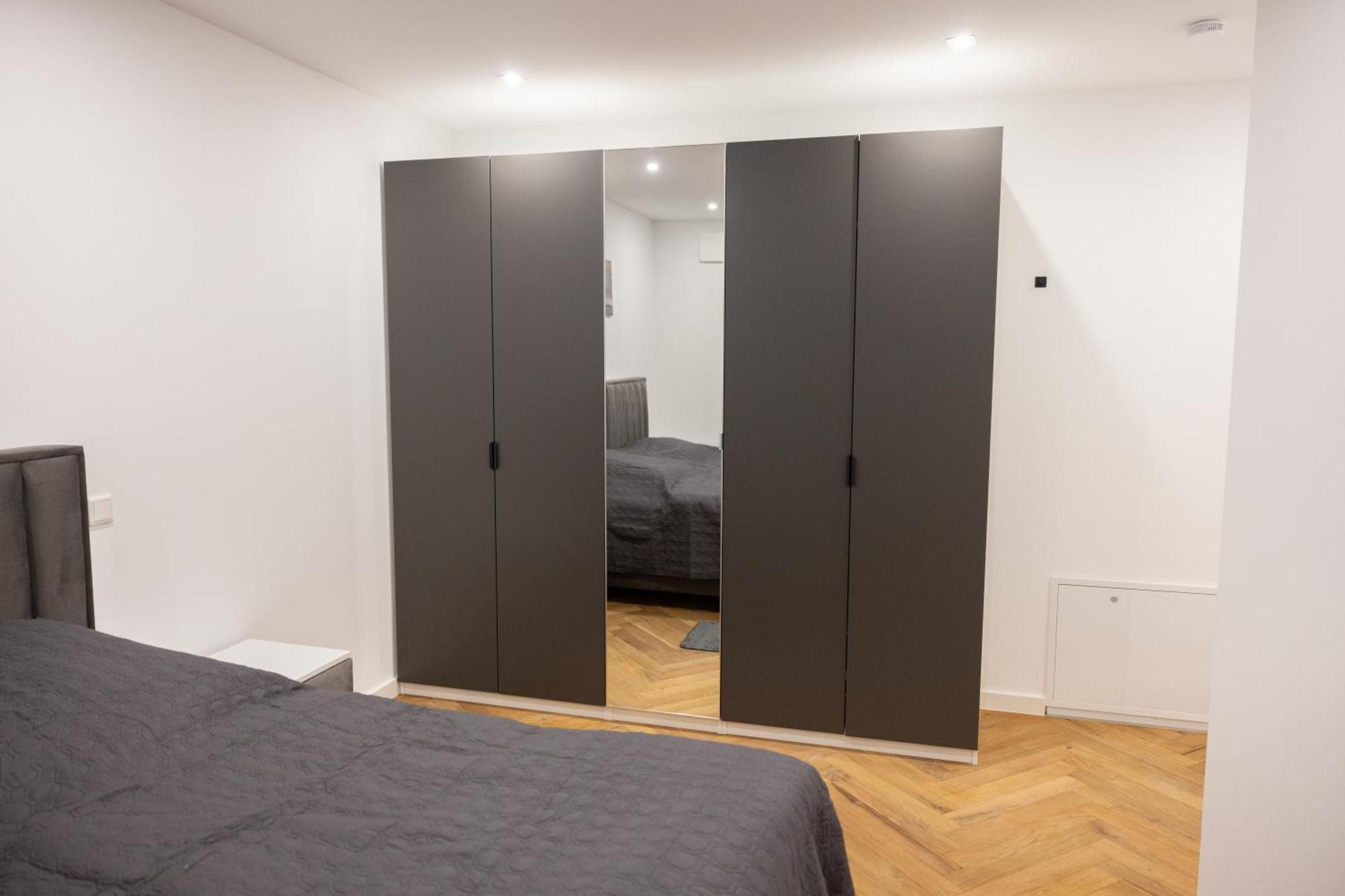 Neubau Apartment Mit Kamin Und Terrasse In Premium Lage Parkplatz Inklusive Bielefeld Exteriör bild